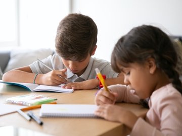 西班牙VAT清關(guān)稅單申報(bào)要求詳解