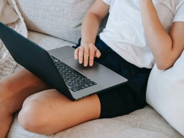 美國部門停擺結束，中國投資者把握全球市場機遇布局