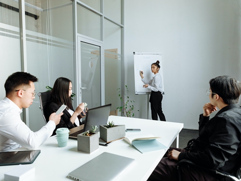 峰峰礦區(qū)企業(yè)赴港注冊成立上海港峰實業(yè)公司