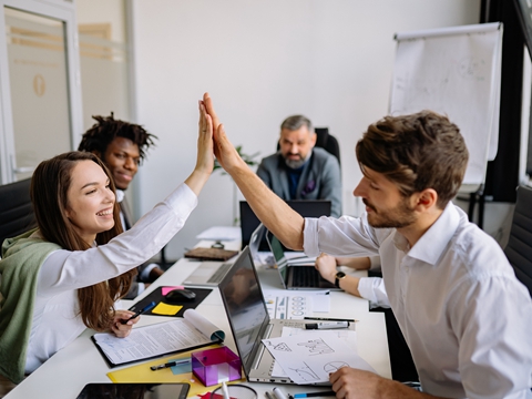 輕松出海：專(zhuān)業(yè)辦理馬來(lái)西亞公司注冊(cè)與銀行開(kāi)戶(hù)